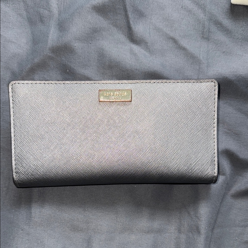 Kate Spade Gray Wallet